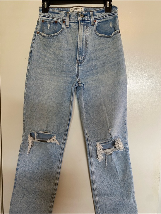Abercrombie & Fitch Denim - Abercrombie The 90's Straight Ultra High Rise
